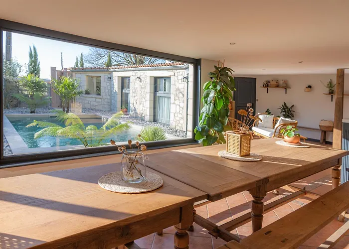 Hébergement de vacances Lunaben Doué-la-Fontaine